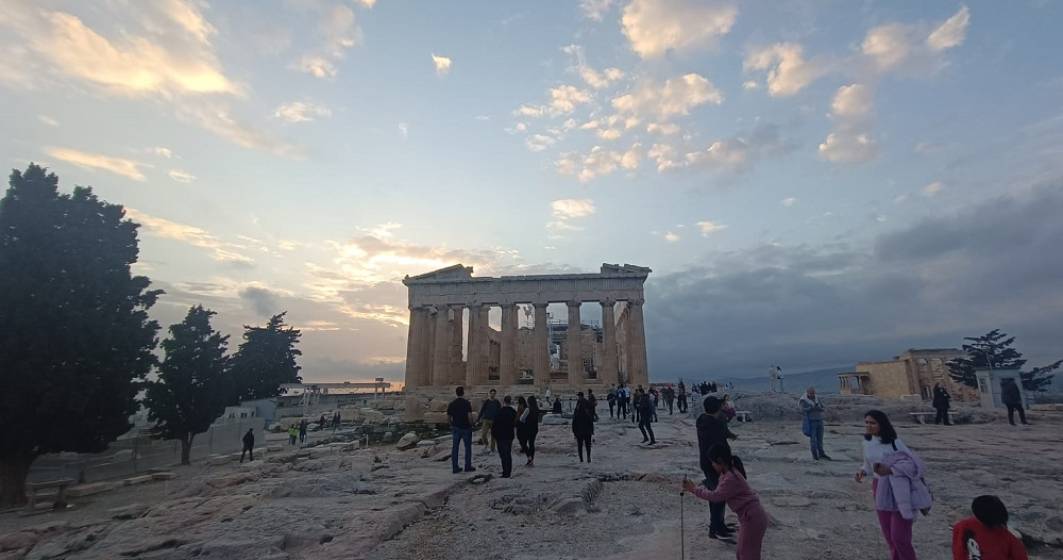 Imagine pentru articolul: Turiștii din întreaga lume au luat cu asalt Acropole. Autoritățile din Grecia au luat noi măsuri pentru evita supraaglomerarea