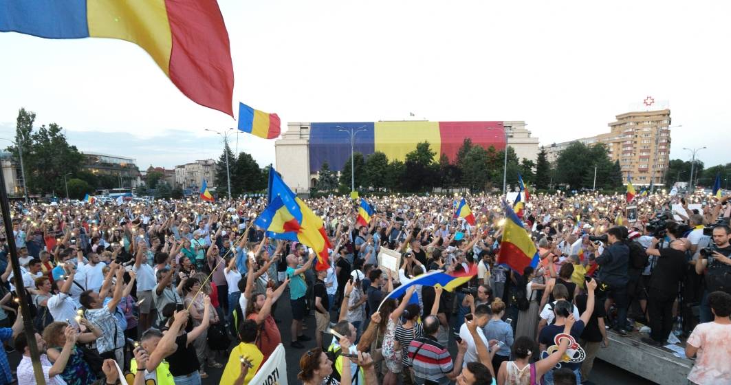 Imagine pentru articolul: Romania - intre "taxa pe lacomie" si "m...e PSD". Cateva consideratii la 29 de ani de la Revolutie
