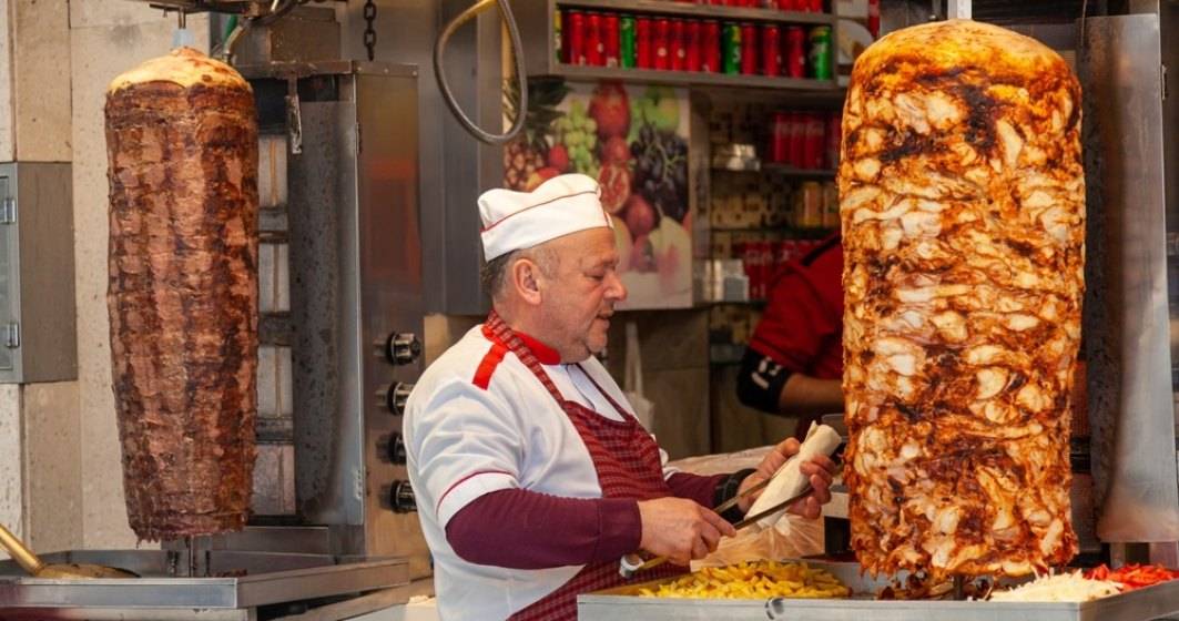 Imagine pentru articolul: Pizza, shaorma și burgeri - mâncărurile preferate și cel mai des comandate de români pe timp de caniculă