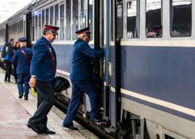 Imagine: Angajări CFR Călători. Ce posturi caută operatorul feroviar în București și...