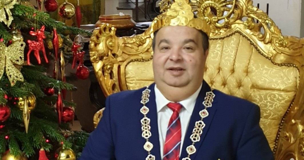 Imagine pentru articolul: Regele Cioabă vrea să îl dea în judecată pe Patriarhul Daniel. Ce motive invocă autoproclamatul "rege al romilor"