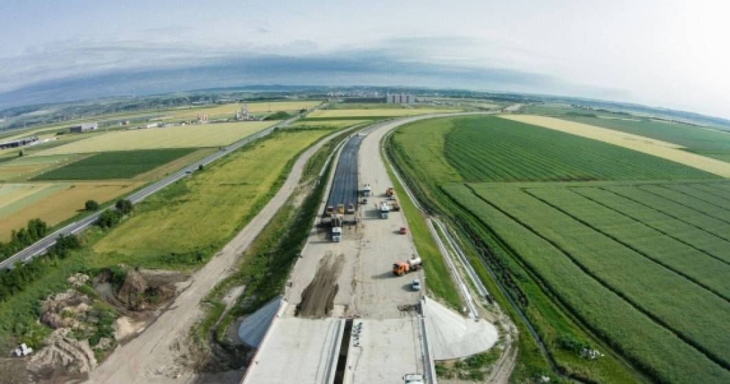 Imagine pentru articolul: Contracte semnate pentru încă 60 km de autostradă. Turcii devin sultani pe A13 Sibiu-Făgăraș