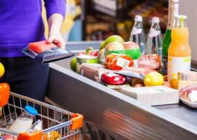 Imagine: Franța obligă retailerii să avertizeze cumpărătorii când reduc cantitatea ca...