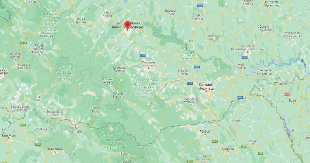 Imagine pentru articolul: Explozii la Ivano Frankivsk, aproape de granița cu România. Aeroportul a fost scos din funcțiune