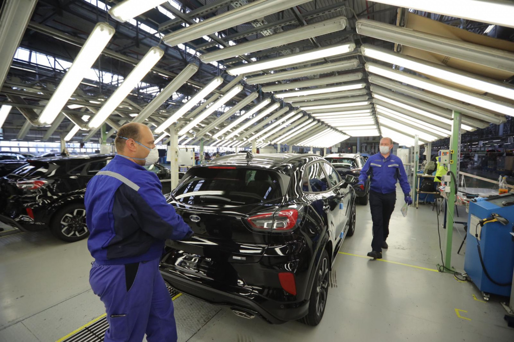 Cum arată activitatea în uzina Ford Craiova în prima zi de repornire a producției de autoturisme