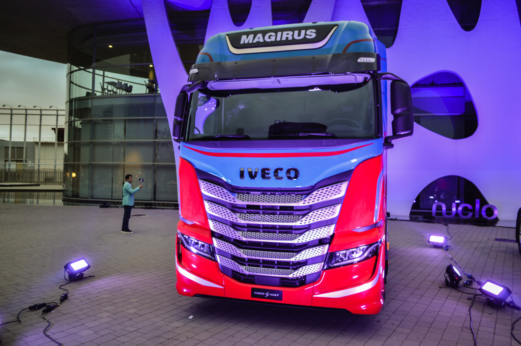 Iveco și-a împrospătat toată gama în urma unei investiții record de 1 mld. euro