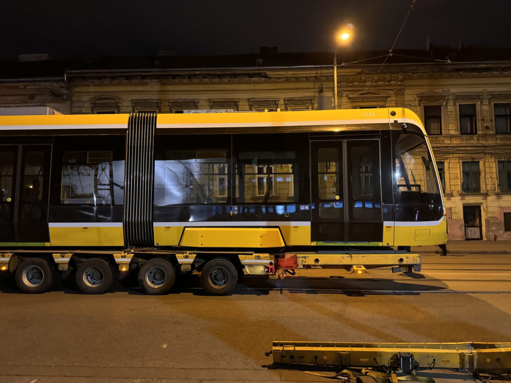 GALERIE FOTO: Cum arată tramvaiele turcești cumpărate de autorități la Timișoara. Sunt luate cu bani din PNRR